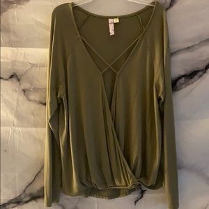 Green long sleeve top